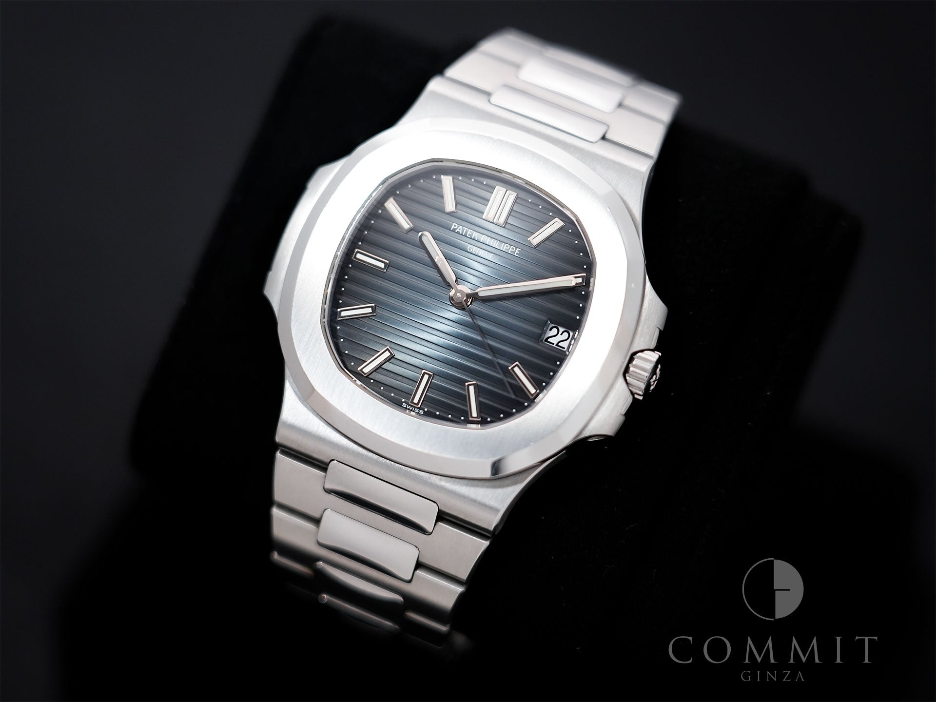 パテックフィリップ ノーチラス Ref.5711/1A-010 ステンレススチール ブルー文字盤 中古 ih8kmamr