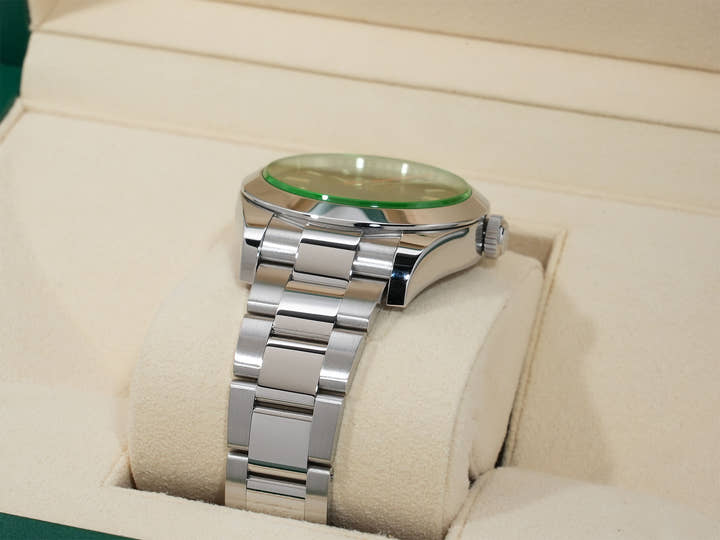 ロレックス ミルガウス Ref.116400GV ステンレススチール ブラック文字盤 美品 xtysugkd