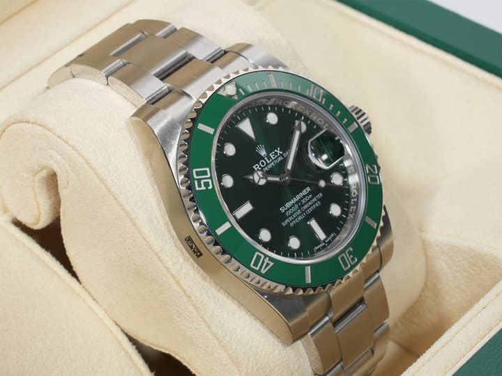 ロレックス サブマリーナー デイト Ref.116610LV ステンレススチール グリーン文字盤 美中古 tqqinbc2