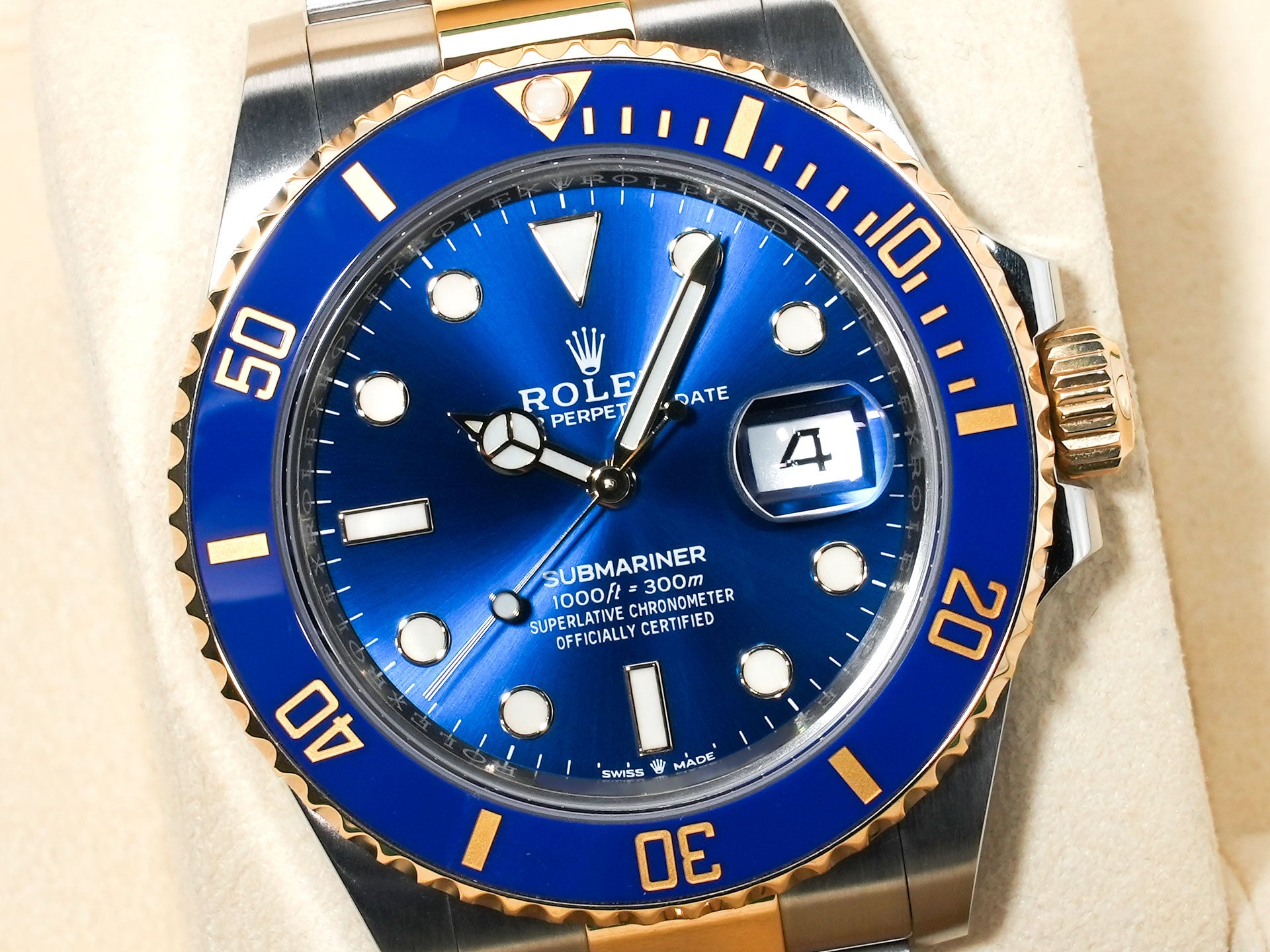 ロレックス サブマリーナー デイト Ref.126613LB ステンレススチール/イエローゴールド ブルー文字盤 中古 gibxvhb5