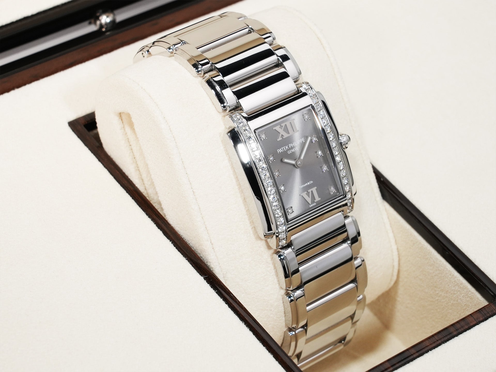 パテックフィリップ Twenty-4 TIFFANY＆CO. Ref.4910/10A-010 ステンレススチール グレー文字盤 中古 cpeg7puk