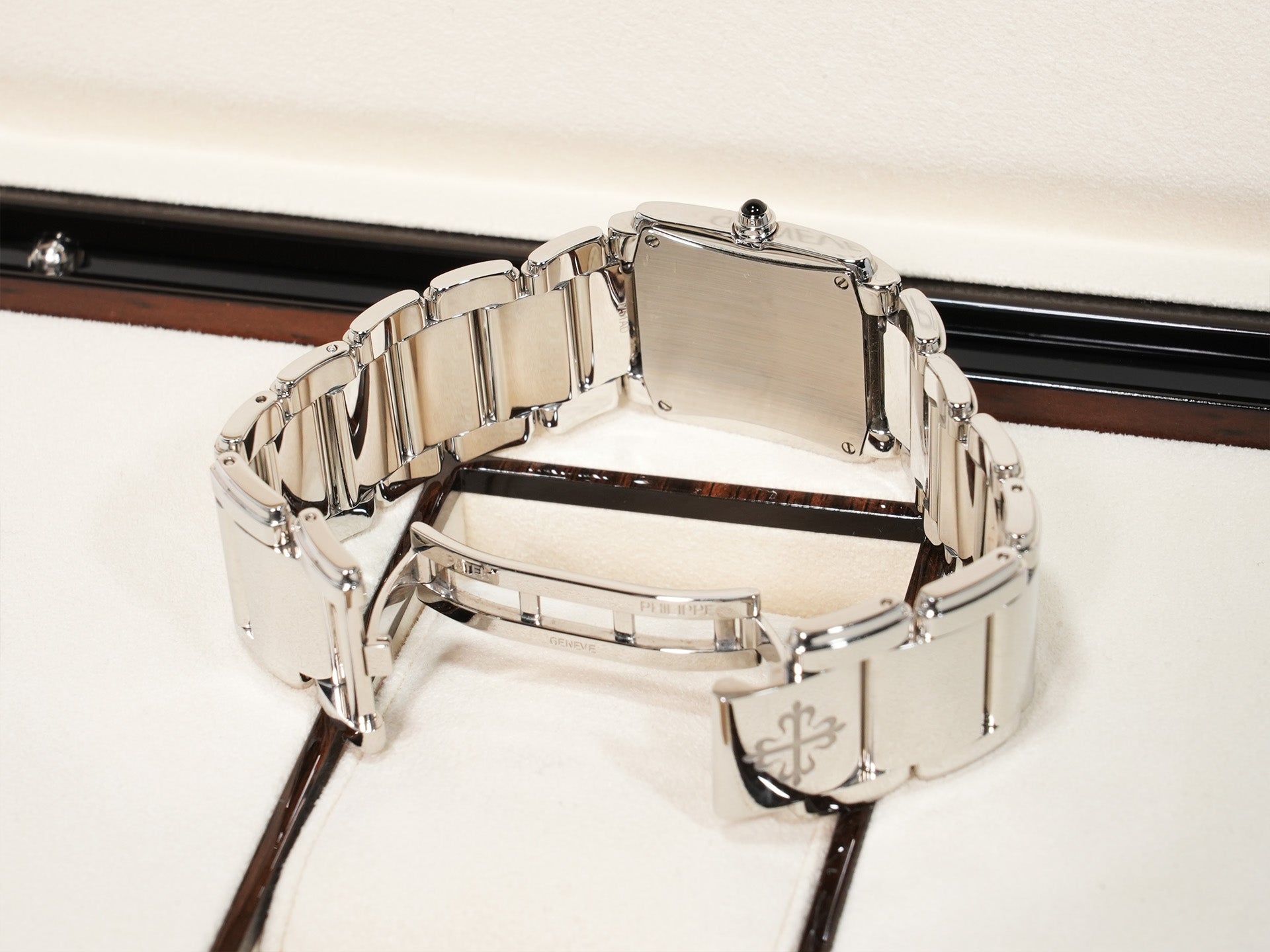 パテックフィリップ Twenty-4 TIFFANY＆CO. Ref.4910/10A-010 ステンレススチール グレー文字盤 中古 cpeg7puk