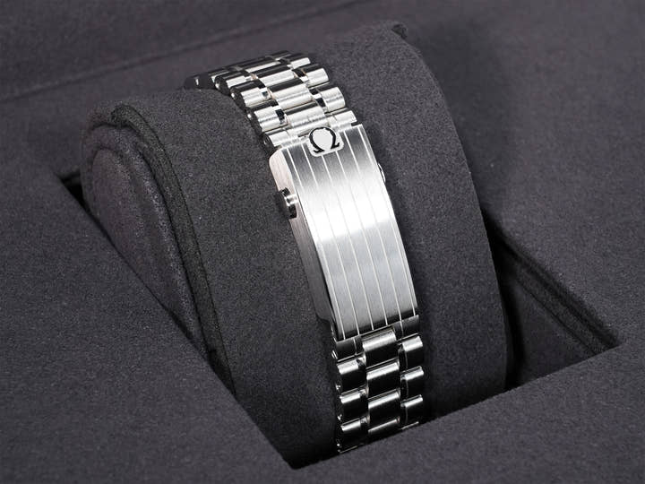 オメガ スピードマスター ムーンウォッチ プロフェッショナル Ref.310.30.42.50.01.004 ステンレススチール ブラックxホワイト文字盤 未使用 eprvx5rf