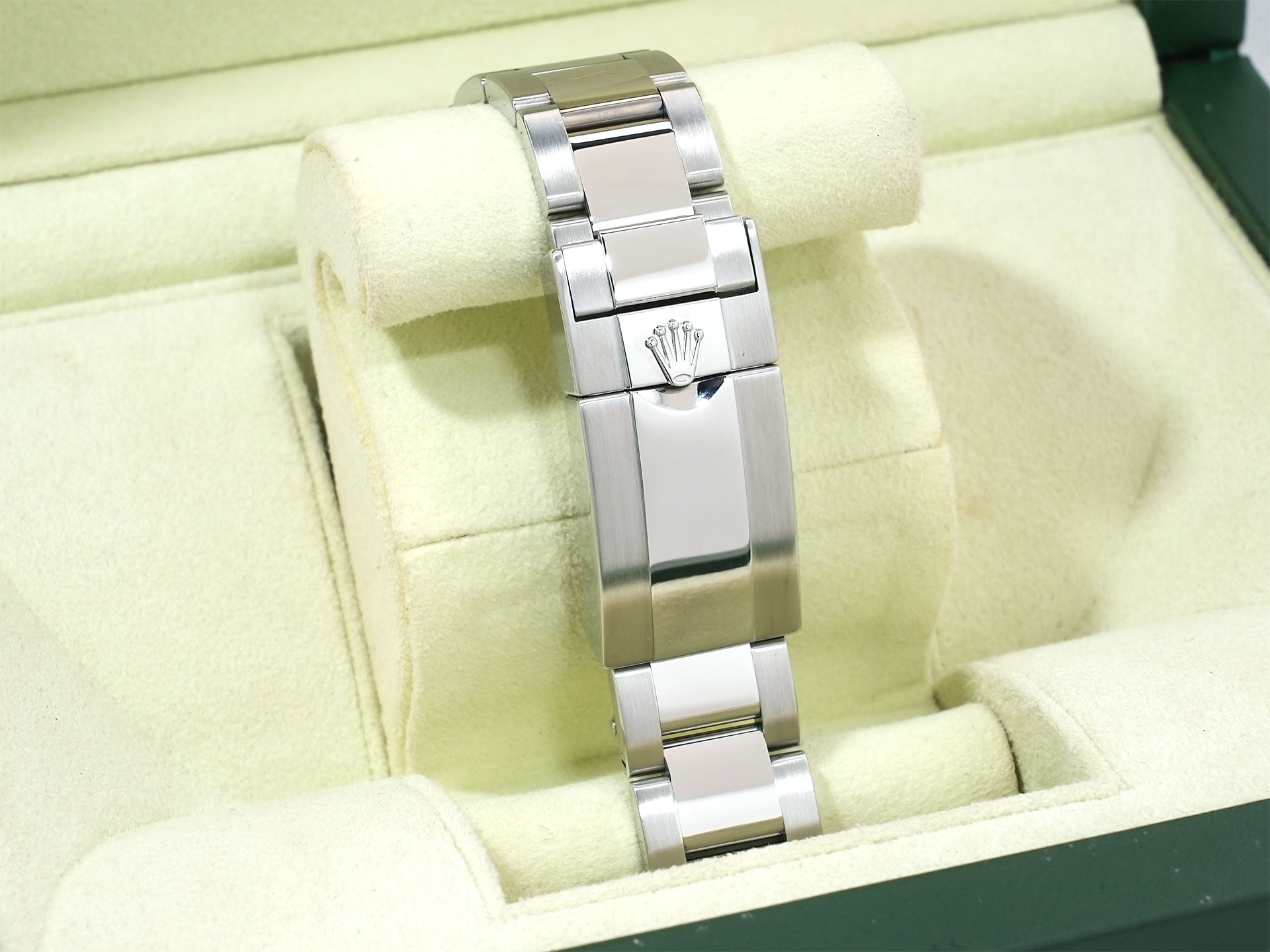 Rolex Yacht-Master 40 Ref. 116622 Stainless Steel/Platinum Blue Dial Used vxi6bwk7