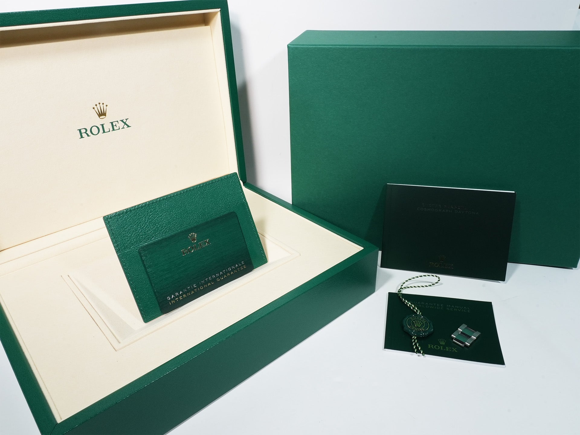Rolex Daytona Ref. 126506A Platinum Ice Blue Dial with 11 Baguette-cut Diamond Hour Markers Unused y3ogc7wg