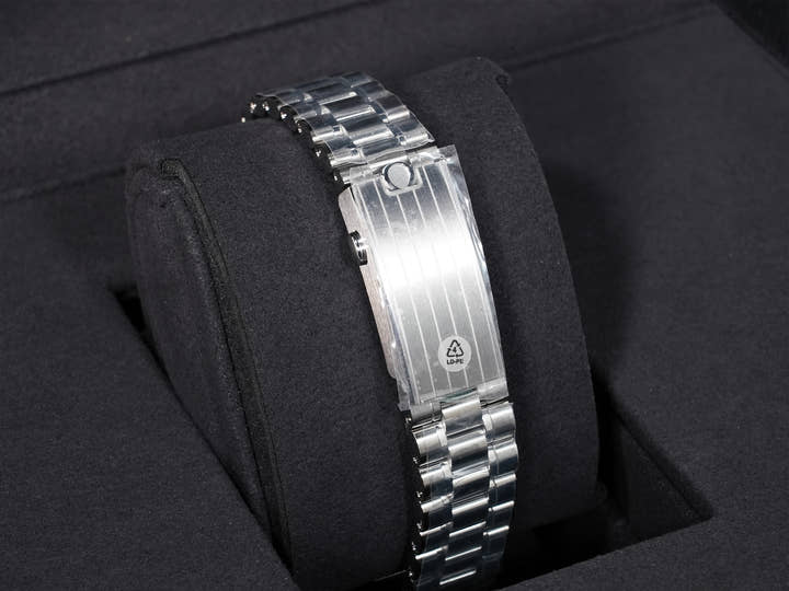 Omega Speedmaster Moonwatch Professional Ref. 310.30.42.50.01.004 Stainless Steel Black x White Dial Unused hoqfn296