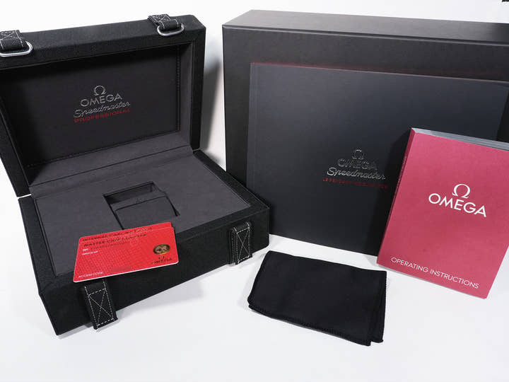 Omega Speedmaster Moonwatch Professional Ref. 310.30.42.50.01.004 Stainless Steel Black x White Dial Unused hoqfn296