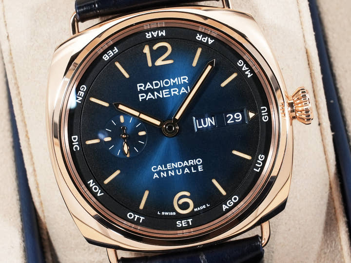 Panerai Radiomir Annual Calendar Goldtech Ref. PAM01363 Polished Panerai Goldtech Blue Dial Excellent Used Condition oxs3qgsk