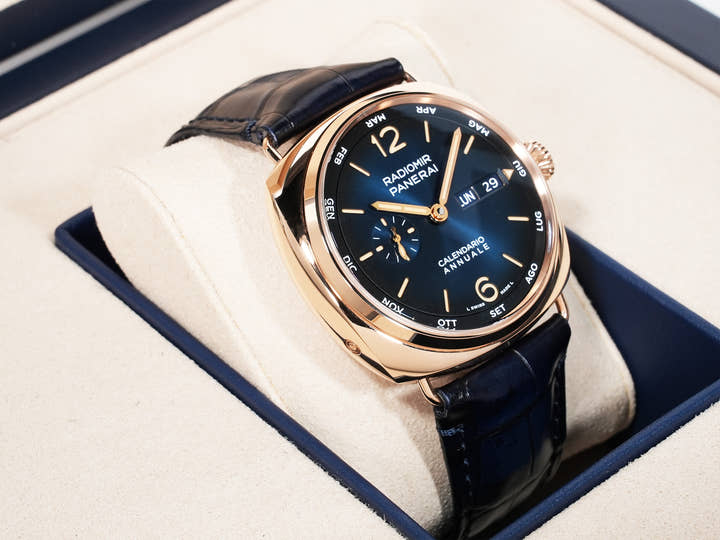 Panerai Radiomir Annual Calendar Goldtech Ref. PAM01363 Polished Panerai Goldtech Blue Dial Excellent Used Condition oxs3qgsk