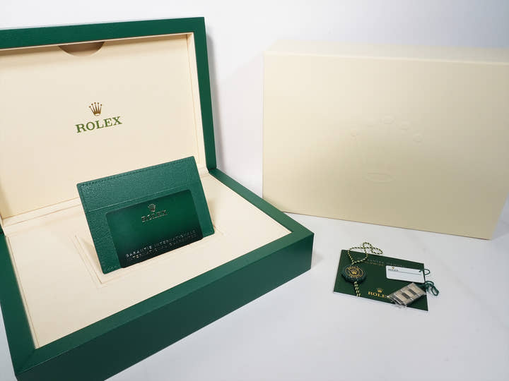 ロレックス デイトナ Ref.116506 プラチナ アイスブルーxアラビアインデックス文字盤 中古 5rfkavwk