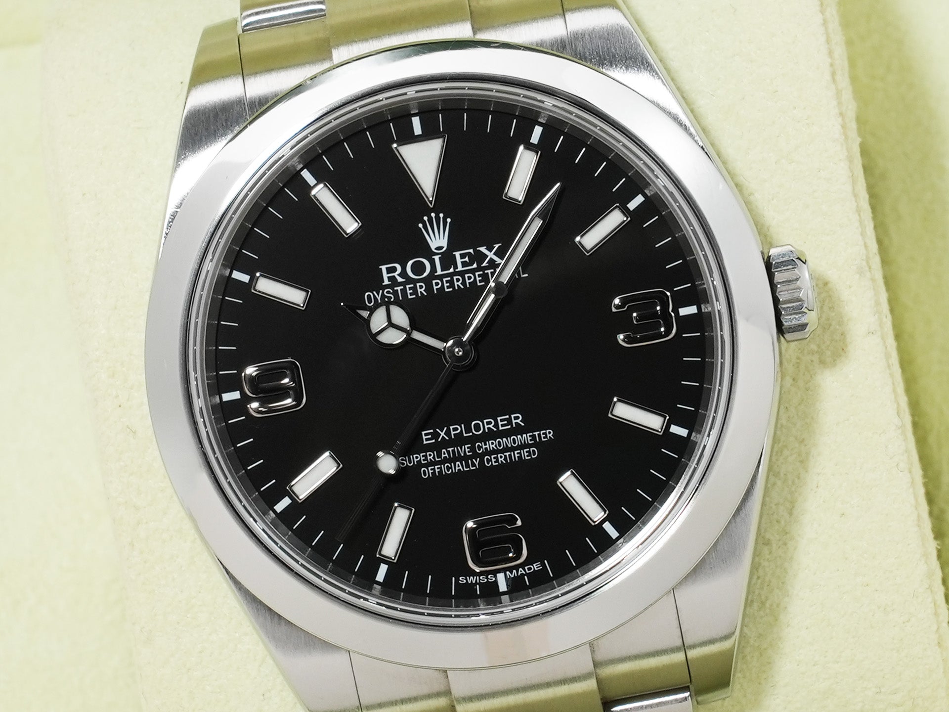 ロレックス エクスプローラーI 鏡面ブラックアウト Ref.214270 ステンレススチール ブラック文字盤 オイスターブレスレット 中古 nfachd96