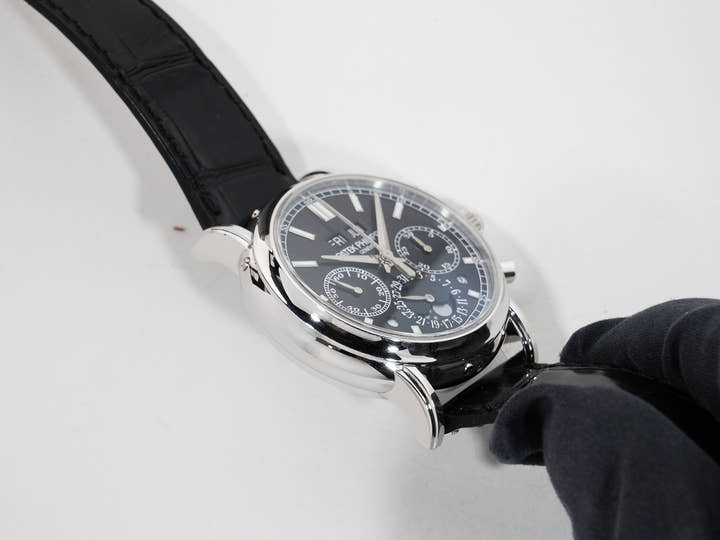 パテックフィリップ パーペチュアルカレンダー スプリットセコンド クロノグラフ Ref.5204P-011 プラチナ ブラック文字盤 中古 jhfmekjm
