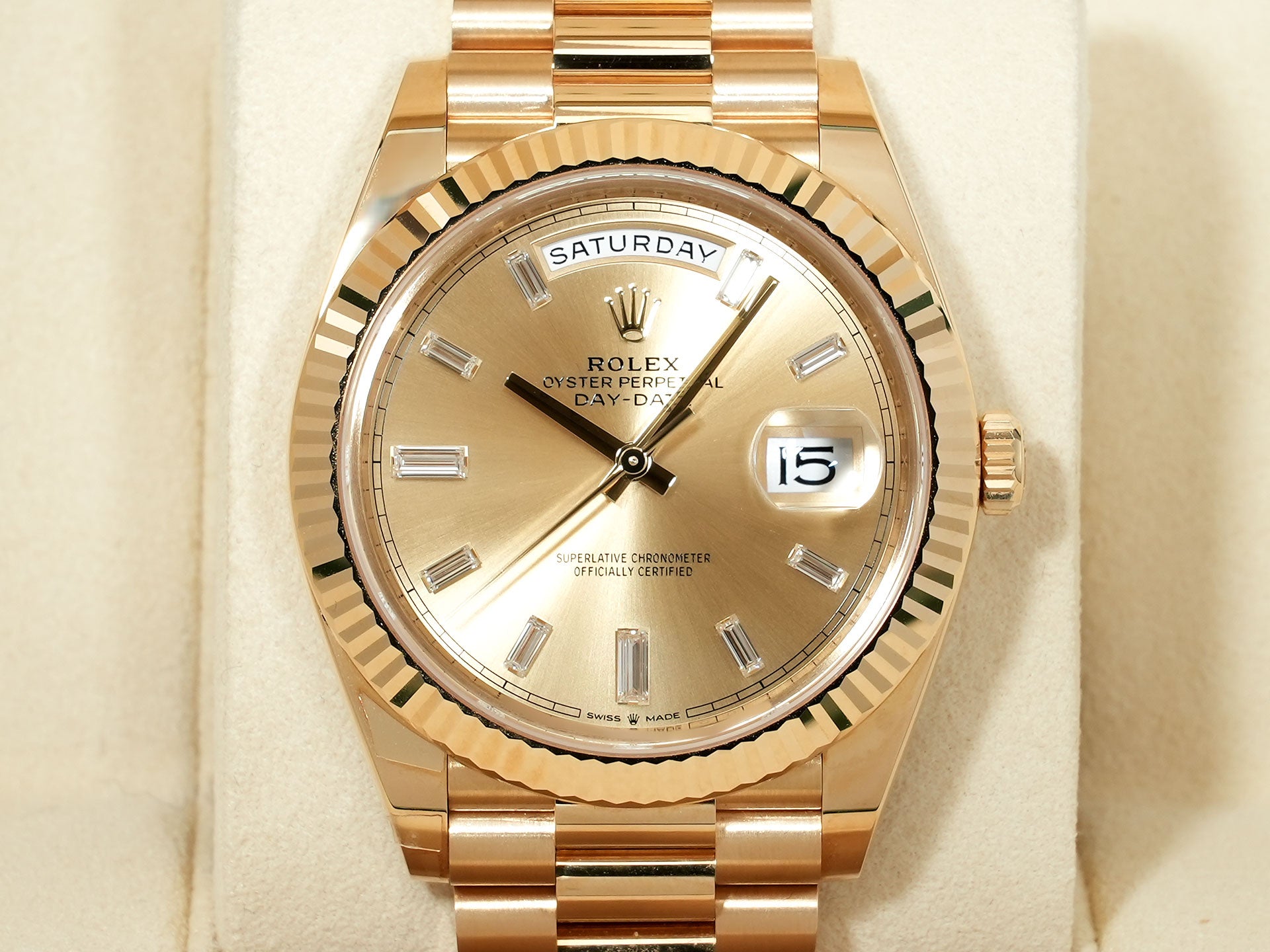 Rolex Day-Date 40 Ref.228238A Yellow Gold Champagne Gold x 10P Baguette Diamond Dial Excellent Used umwez8x8