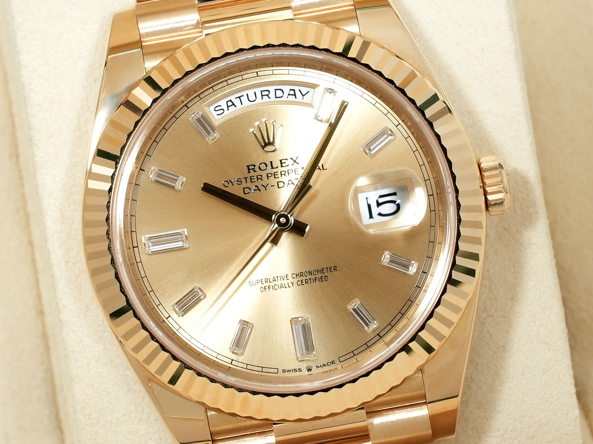 Rolex Day-Date 40 Ref.228238A Yellow Gold Champagne Gold x 10P Baguette Diamond Dial Excellent Used umwez8x8
