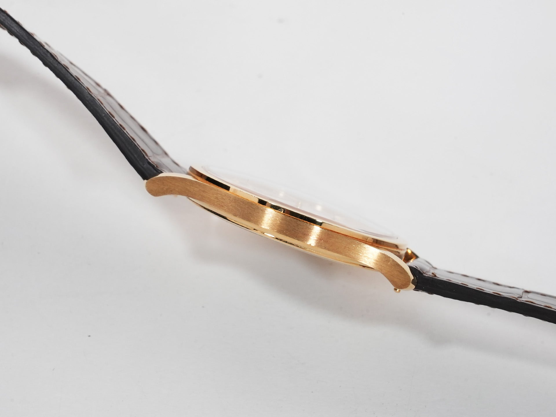 パテックフィリップ カラトラバ Ref.5196J-001 イエローゴールド シルバー文字盤 中古 qmqp5zfc