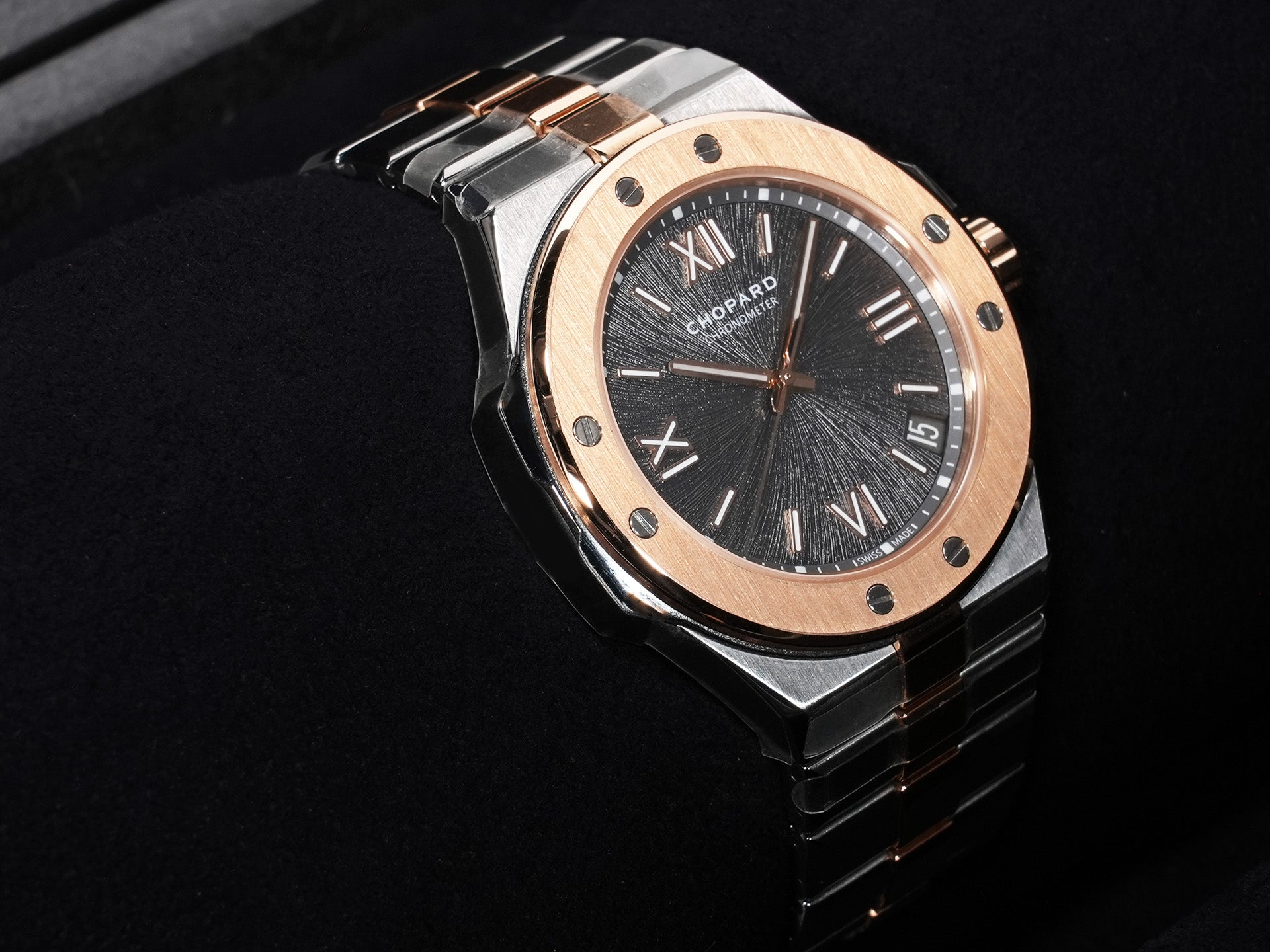 Chopard Alpine Eagle 41 Ref. 298600-6001 Stainless Steel x Rose Gold Gray Dial Unused gw5pndgz