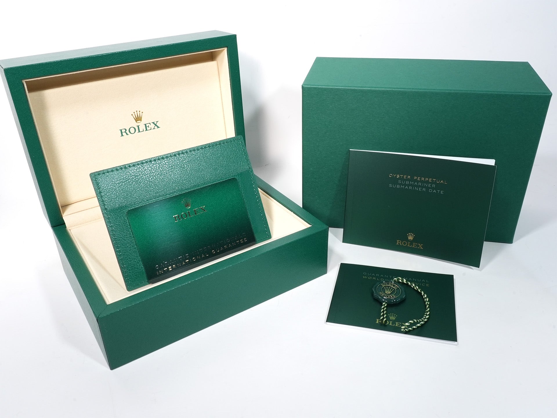 ROLEX Submariner Date Ref. 126610LV Stainless Steel Black Dial Unused veafzr5f