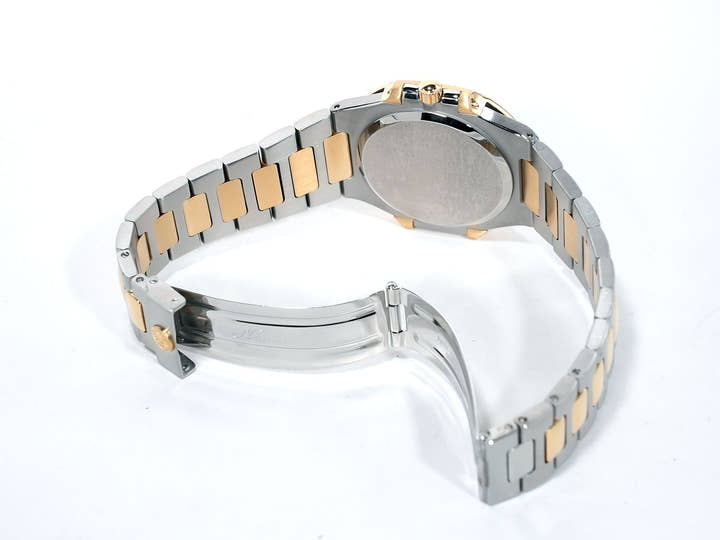 パテックフィリップ ノーチラス クォーツ Ref.3900/2JA ステンレススチール ブルー文字盤 美品 dfkm5a5z