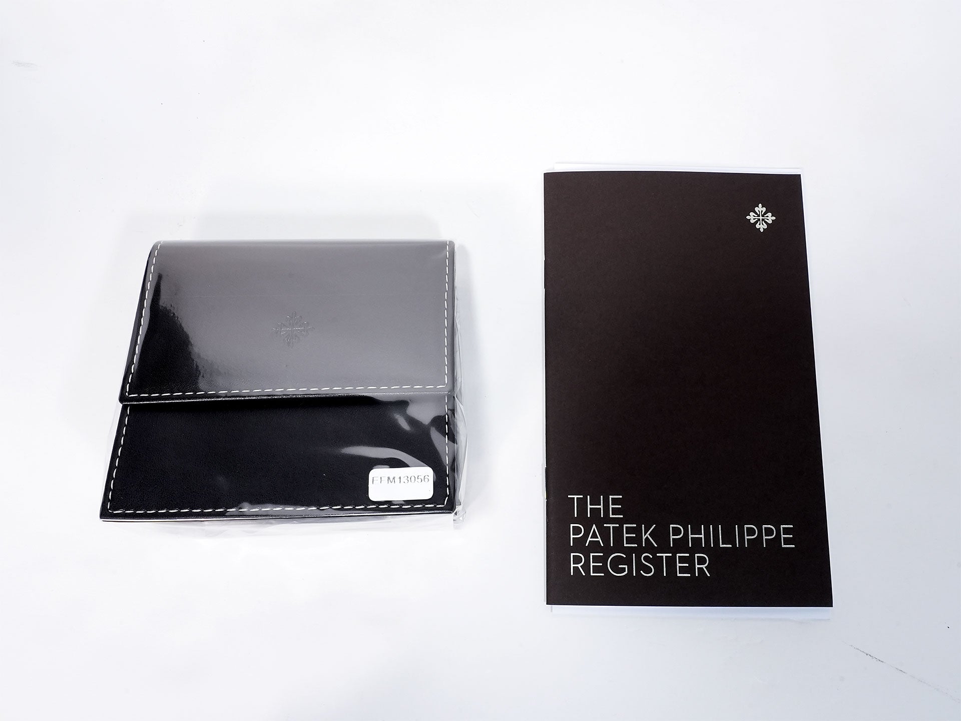 パテックフィリップ ノーチラス クォーツ Ref.3900/2JA ステンレススチール ブルー文字盤 美品 dfkm5a5z