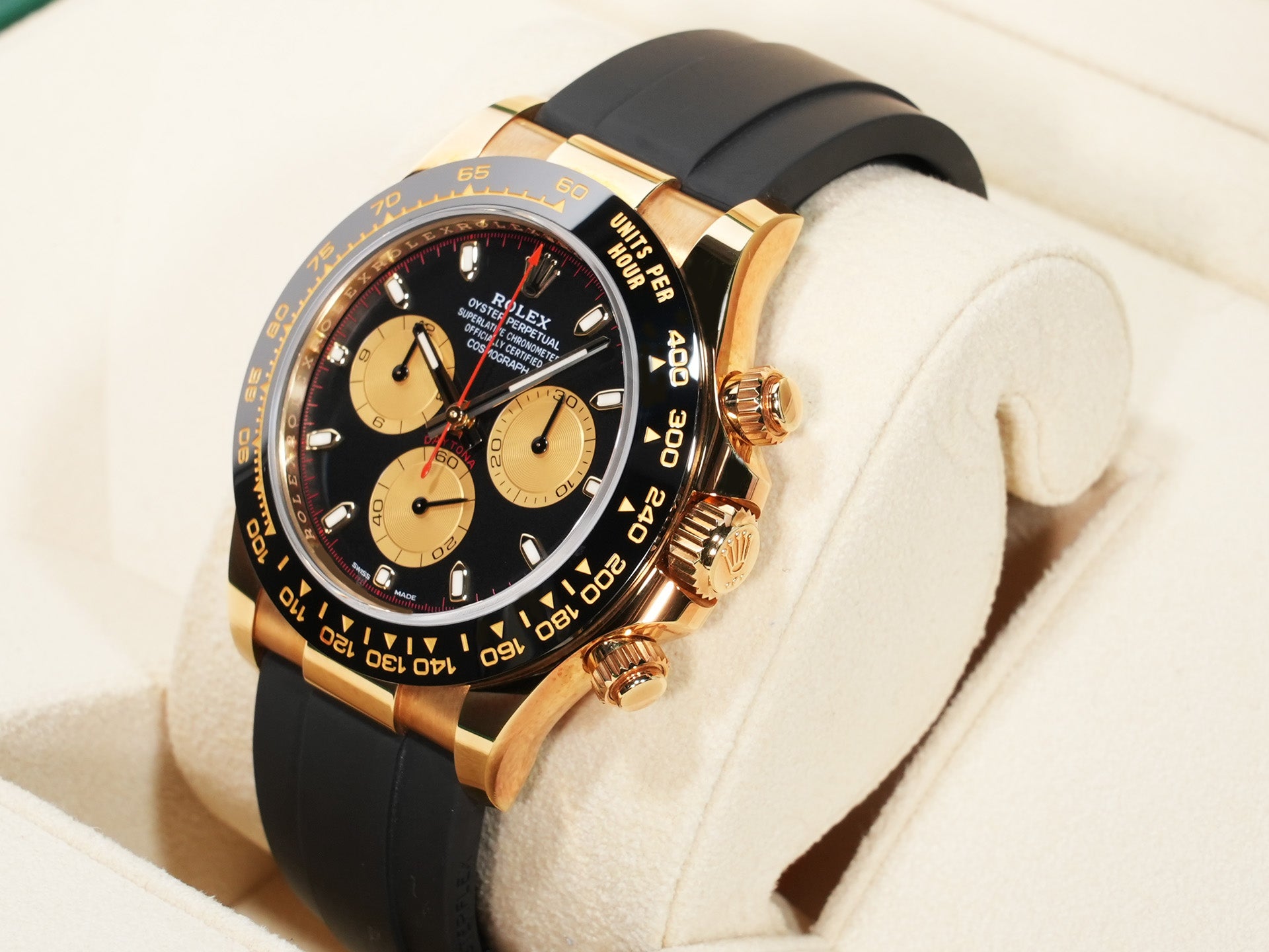 ROLEX Daytona Ref. 116518LN Yellow Gold Black x Champagne Dial Used 9x98r6wz