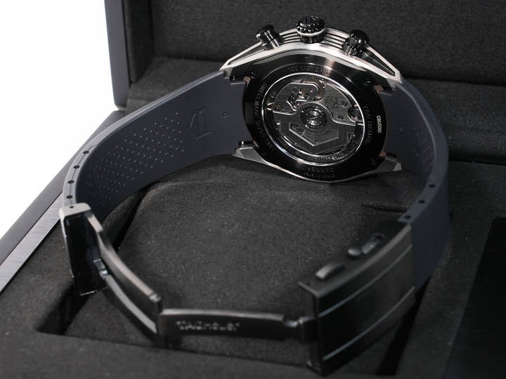 タグホイヤー カレラ トゥールビヨン クロノグラフ エクストリームスポーツ Ref.CBU5080.FT6272 チタニウム スケルトン文字盤 未使用 p73yemv7