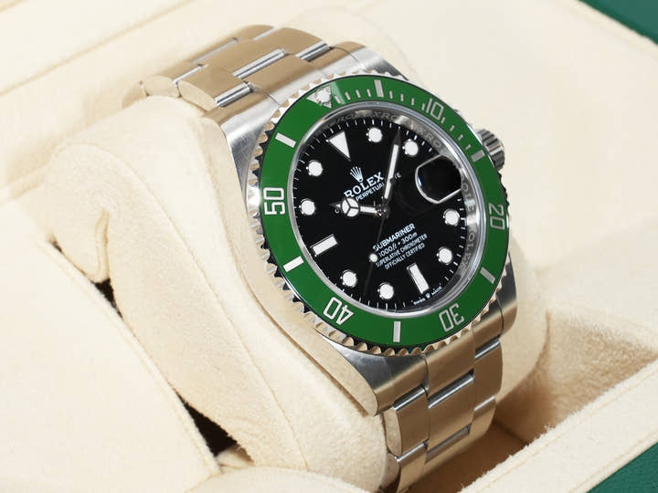 ロレックス サブマリーナー デイト Ref.126610LV ステンレススチール ブラック文字盤 中古 u4797xwo