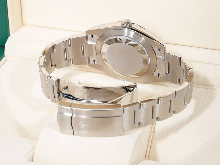 ロレックス オイスターパーペチュアル41 Ref.124300 ステンレススチール シルバー文字盤 美品 cx53sd3n