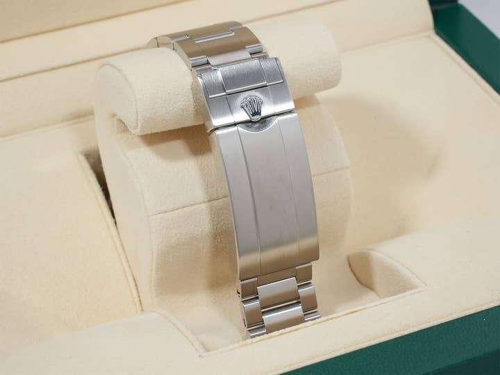 ロレックス シードゥエラー Ref.126600 ステンレススチール ブラック文字盤 美中古 n22mchcj