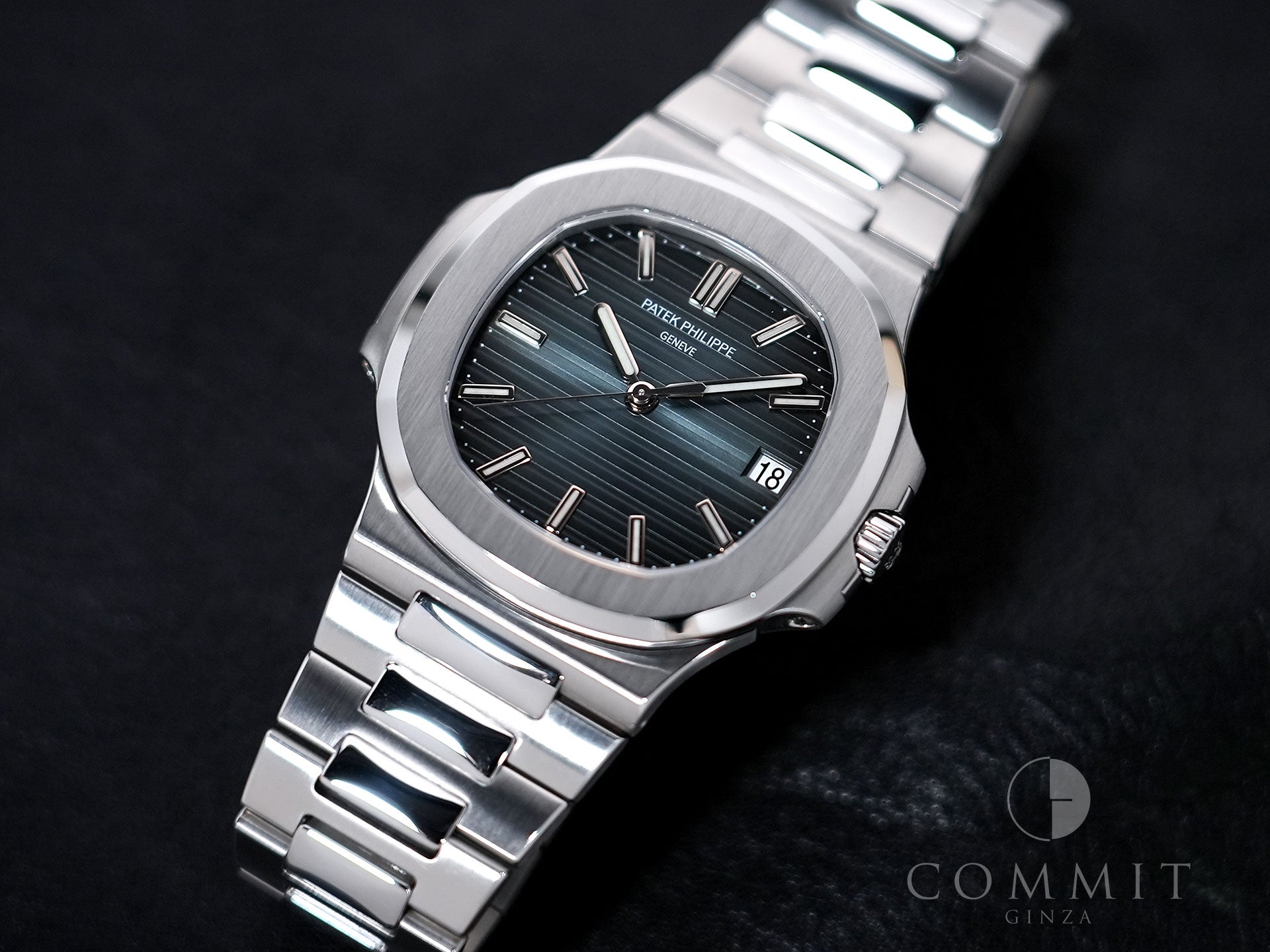 パテックフィリップ ノーチラス Ref.5711/1A-010 ステンレススチール ブルー文字盤 美中古 togaohst