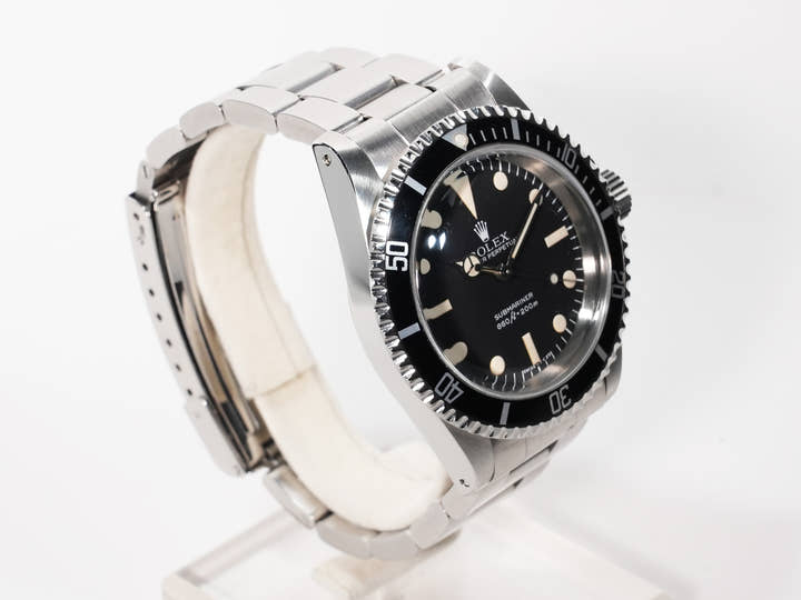 Rolex Submariner Ref. 5513 Stainless Steel Black Dial Pre-Owned pm4ucbfp