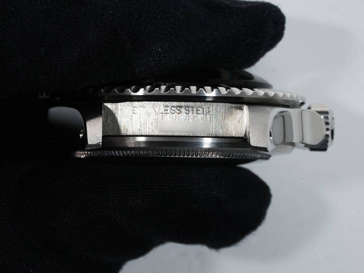 Rolex Submariner Ref. 5513 Stainless Steel Black Dial Pre-Owned pm4ucbfp
