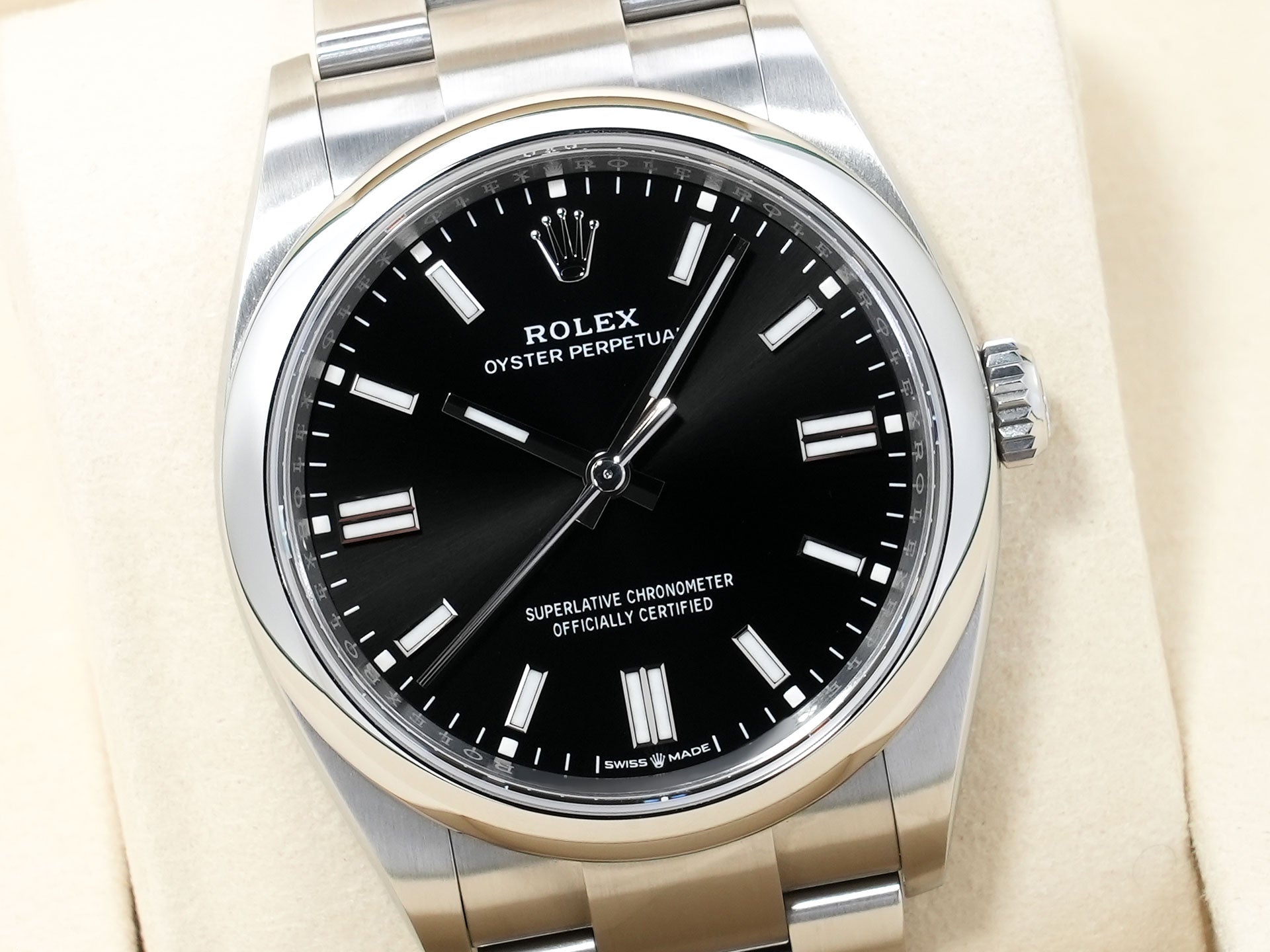 ロレックス オイスターパーペチュアル36 Ref.126000 ステンレススチール ブラック文字盤 美中古 ewjk7pgr