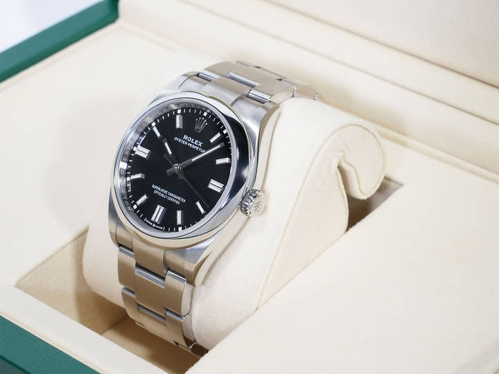 ロレックス オイスターパーペチュアル36 Ref.126000 ステンレススチール ブラック文字盤 美中古 ewjk7pgr