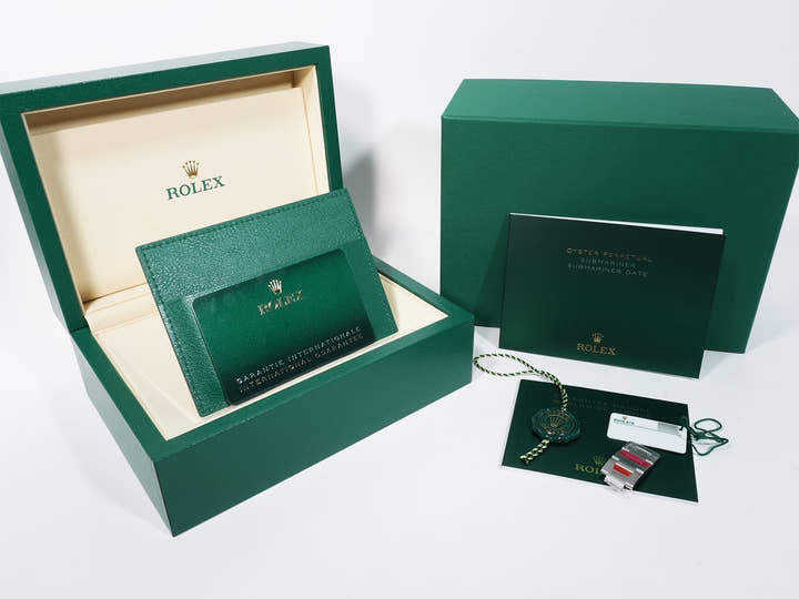 Rolex Submariner Date Ref. 126610LN Stainless Steel Black Dial Unused gup6snty
