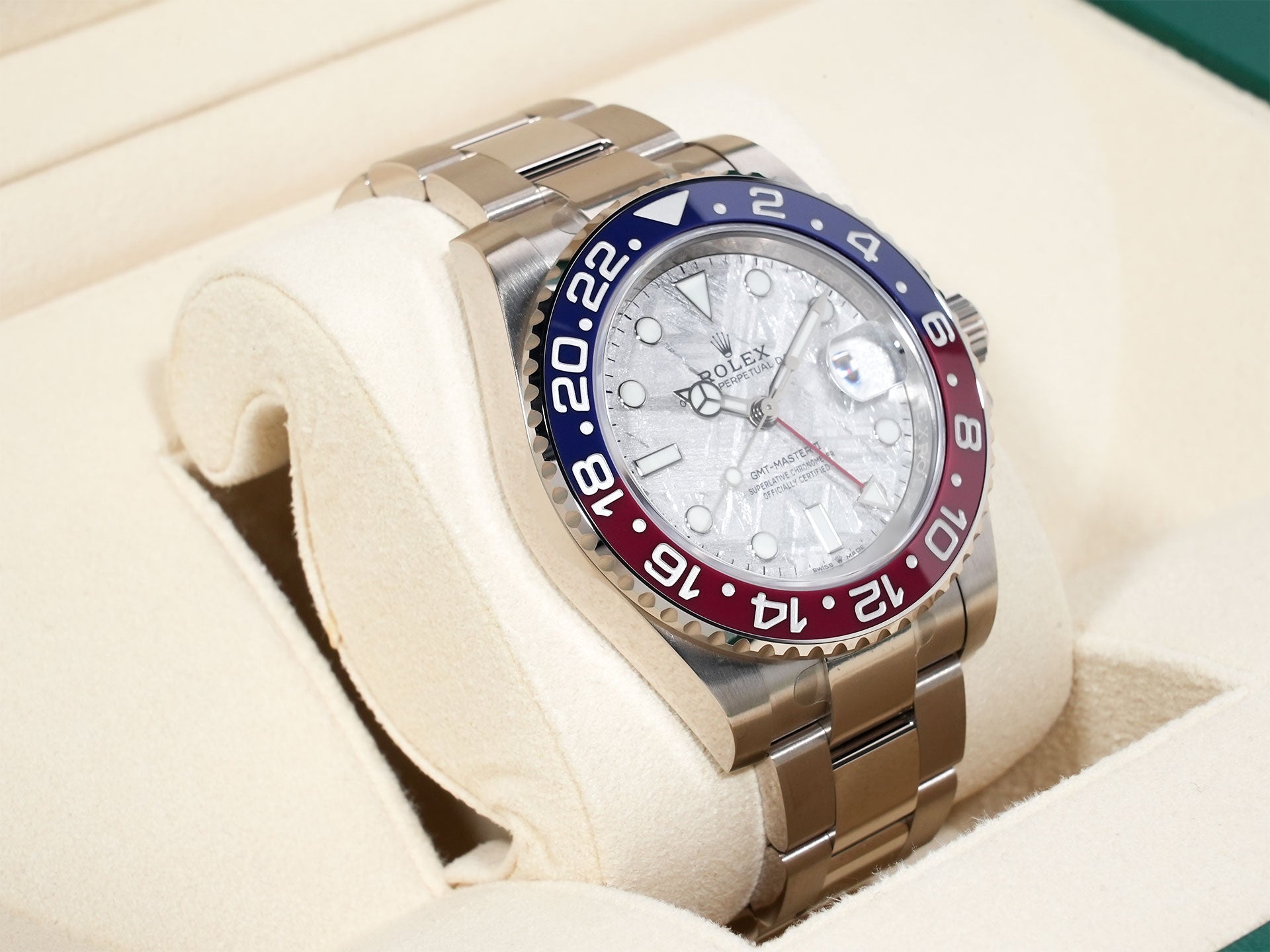 Rolex GMT-Master II Ref. 126719BLRO White Gold Meteorite Dial Oyster Bracelet Unused 5pg6fxgb