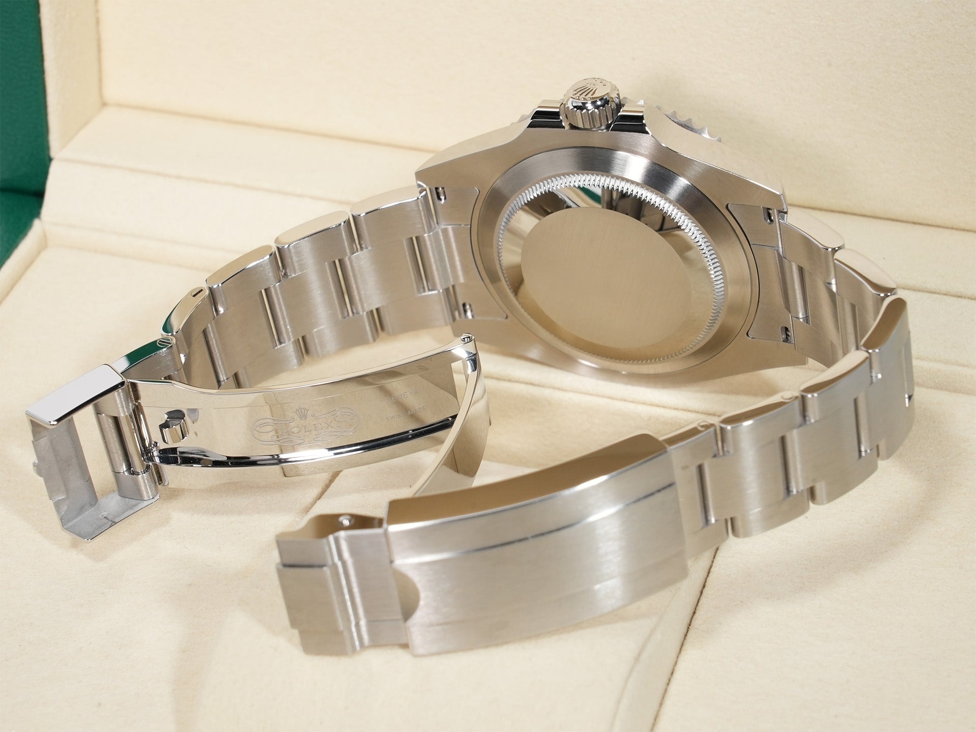 Rolex Submariner Date Ref. 126610LV Stainless Steel Black Dial Unused s7gv2n62