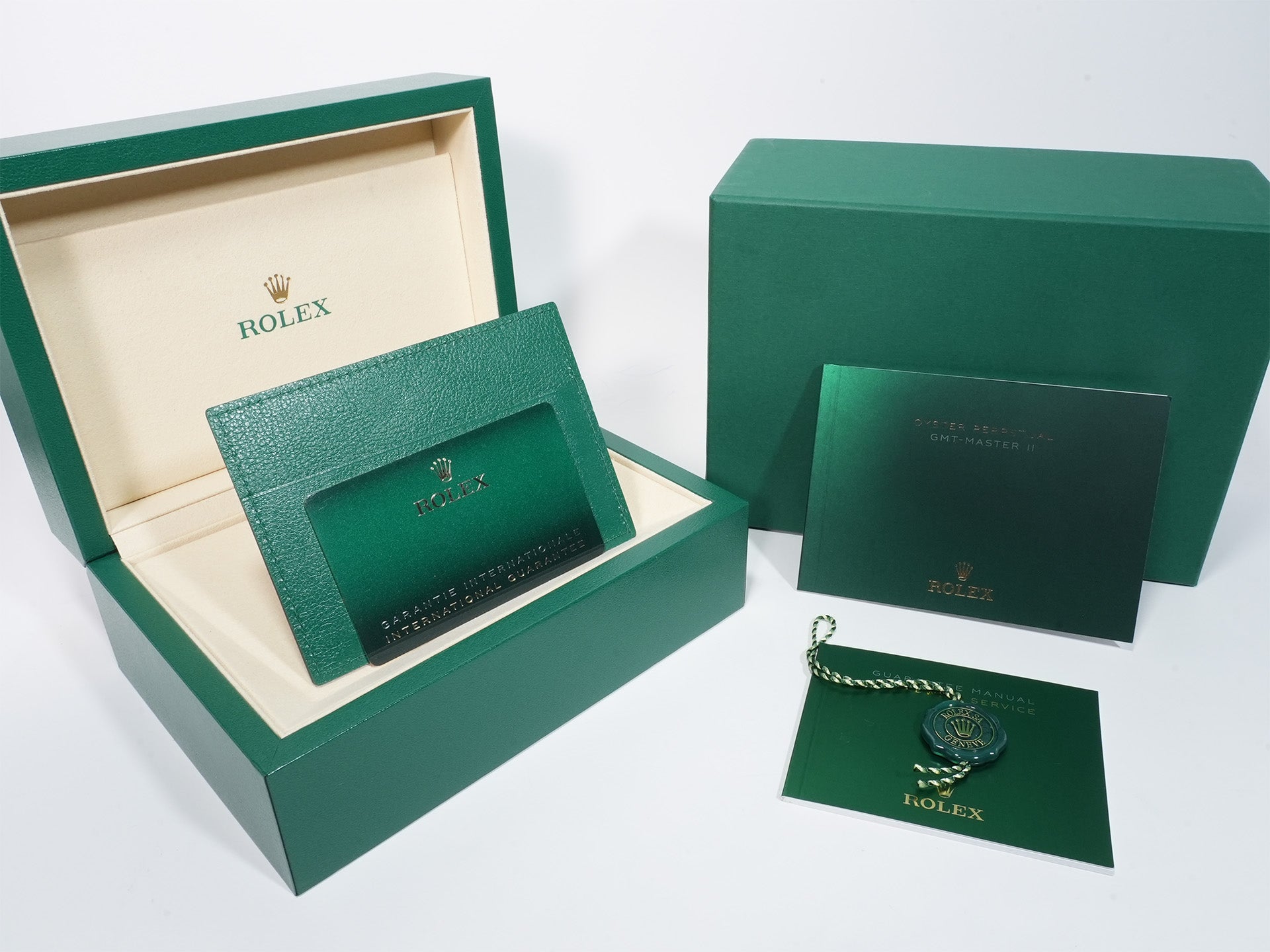 Rolex Submariner Date Ref. 126610LV Stainless Steel Black Dial Unused s7gv2n62