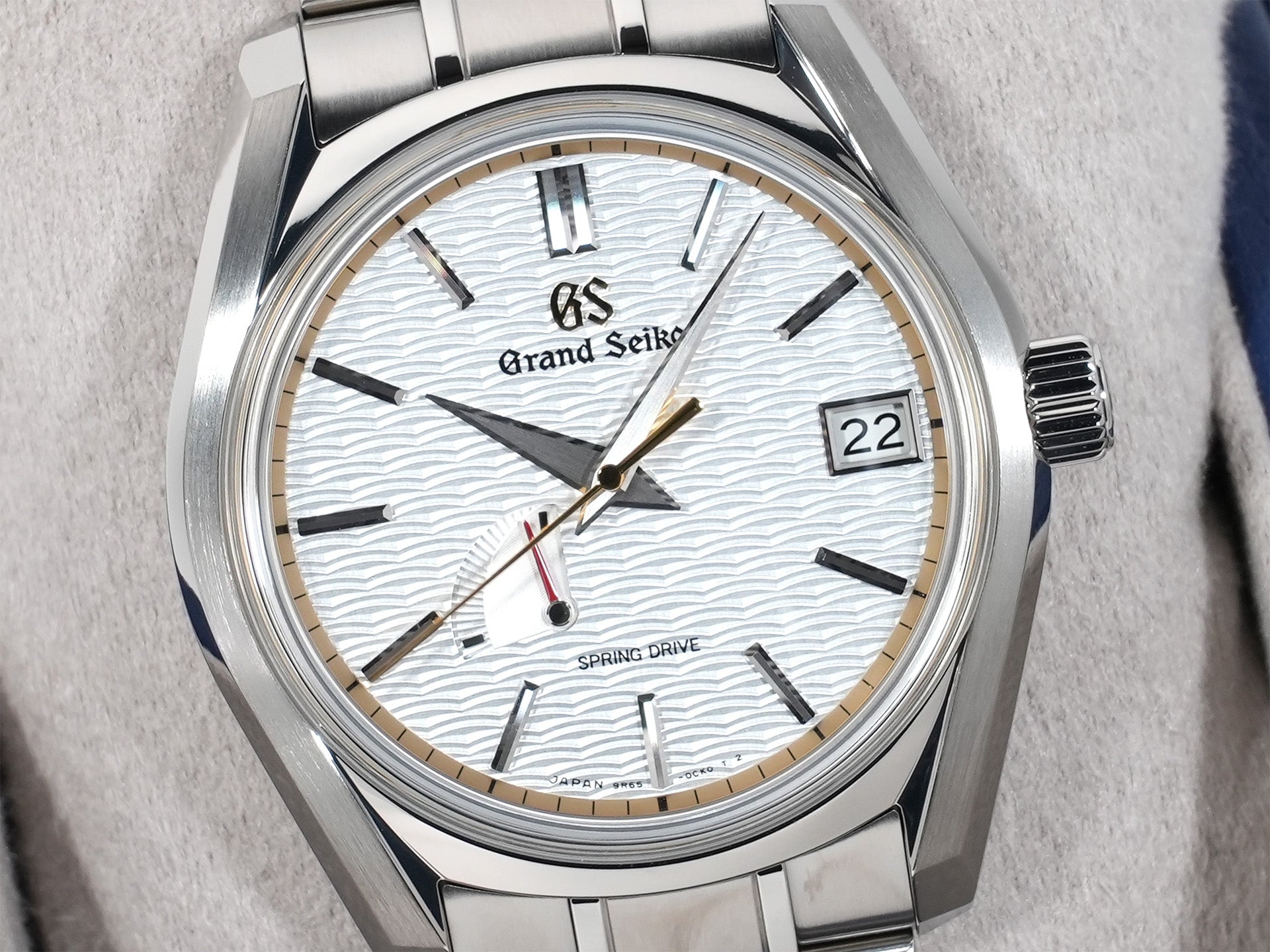 Grand Seiko Heritage Collection JR Nagoya Takashimaya 25th Anniversary Model Ref. SBGA517 Bright Titanium Silver Dial Unused