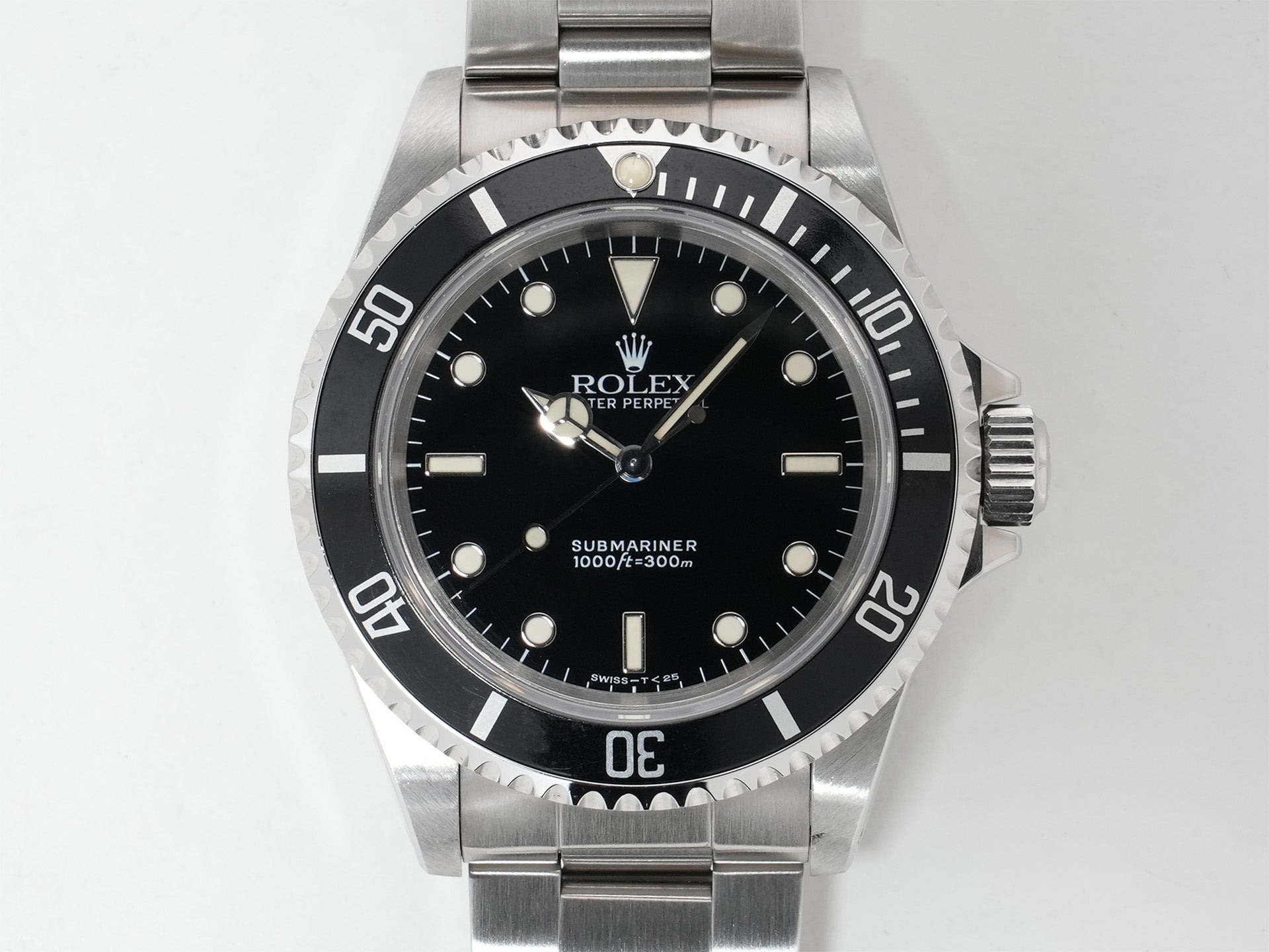Rolex Submariner No-Date Ref. 14060 Stainless Steel Black Dial Excellent Condition 7gaybbvv