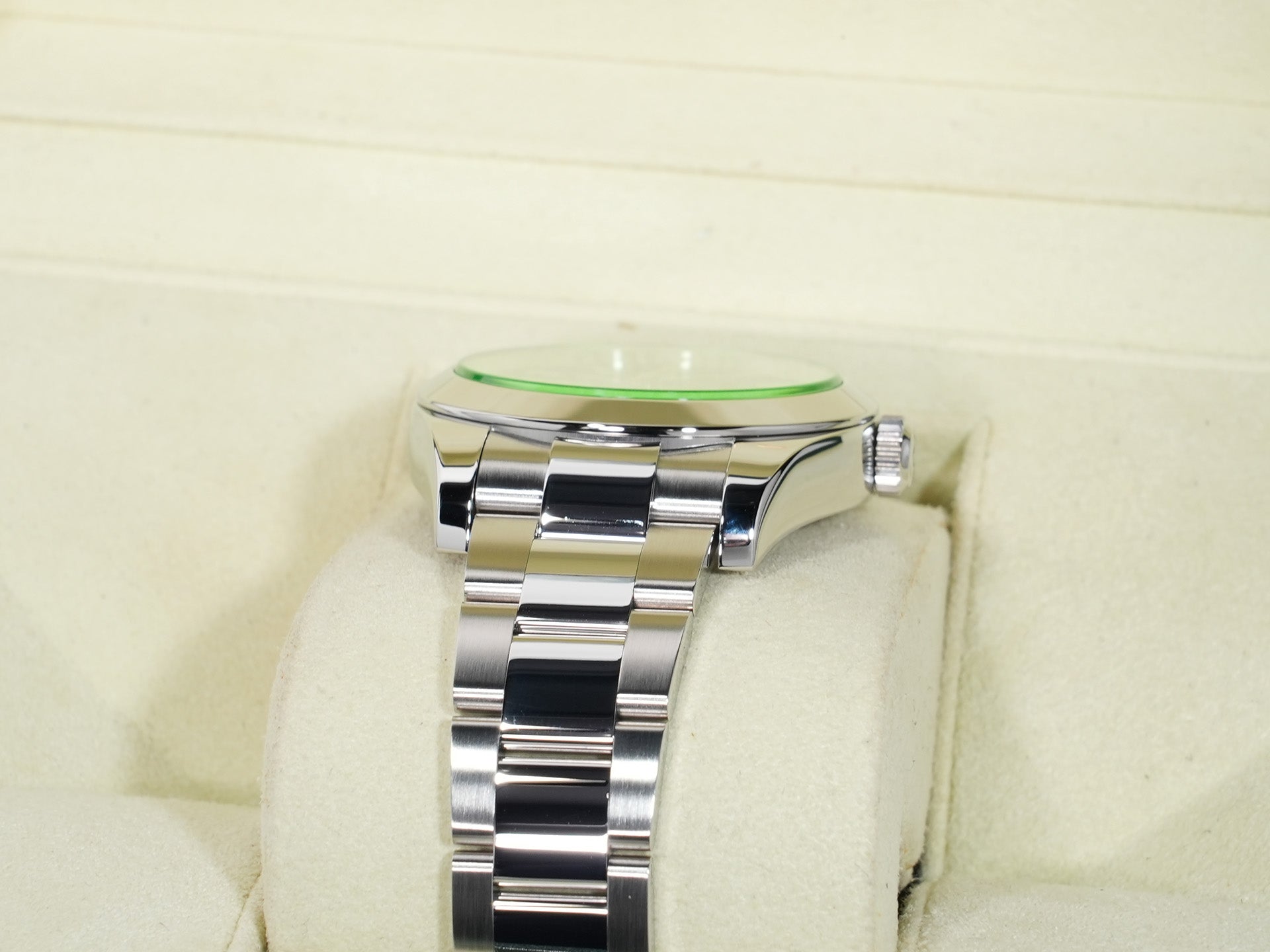 ロレックス ミルガウス Ref.116400GV ステンレススチール ブラック文字盤 美中古 3kewng2g