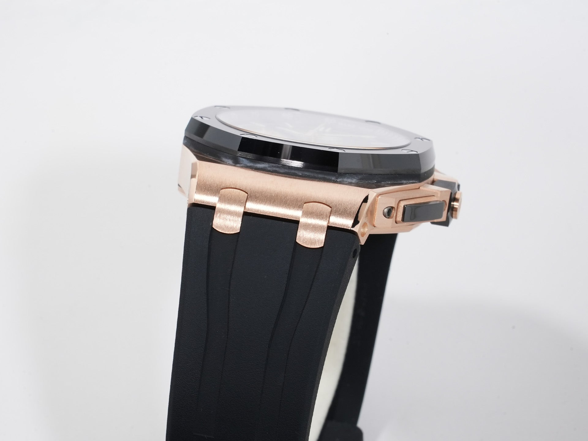 オーデマピゲ ロイヤルオーク オフショア クロノグラフ Ref.26401RO.OO.A002CA.01 ピンクゴールド ブラック文字盤 美中古 2cfxr77x