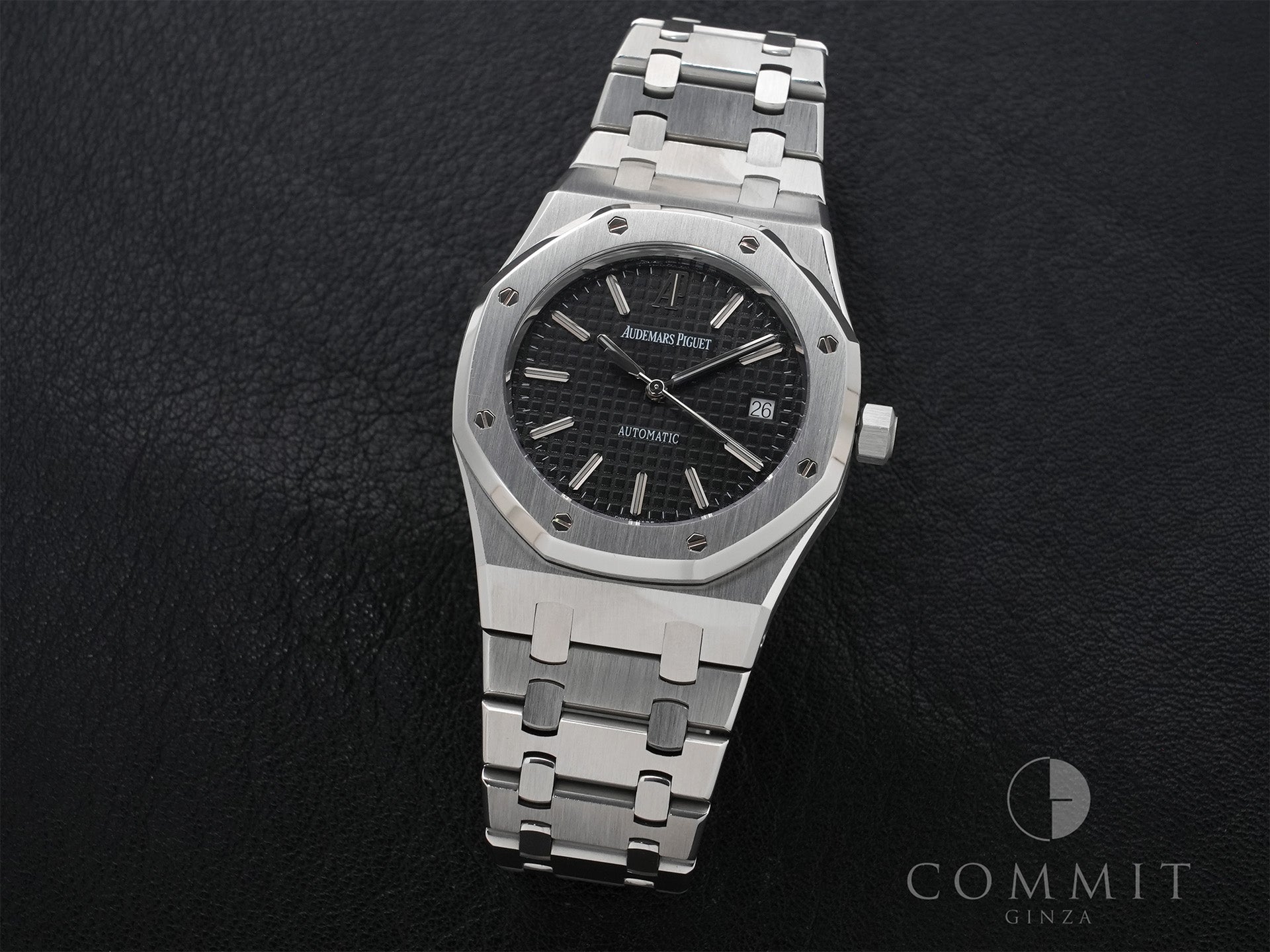 オーデマピゲ ロイヤルオーク Ref.15300ST.OO.1220ST.03 ステンレススチール ブラック文字盤 中古 587uy45d