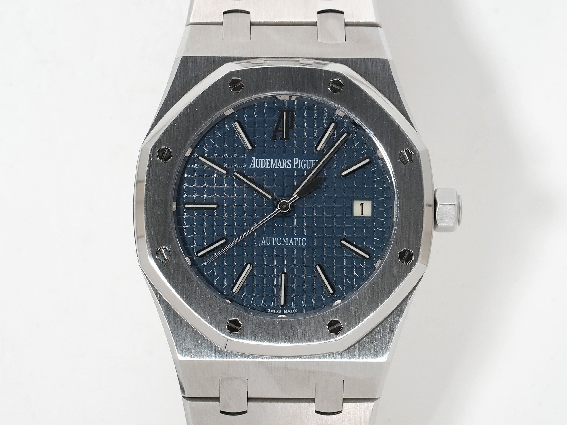 オーデマピゲ ロイヤルオーク Ref.15300ST.OO.1220ST.02 ステンレススチール ブルー文字盤 中古 zz4gcstf