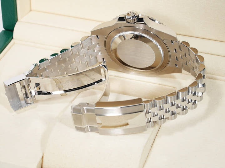 Rolex GMT-Master II Ref. 126710BLNR Stainless Steel Black Dial Jubilee Bracelet Unused 4v3p89nv