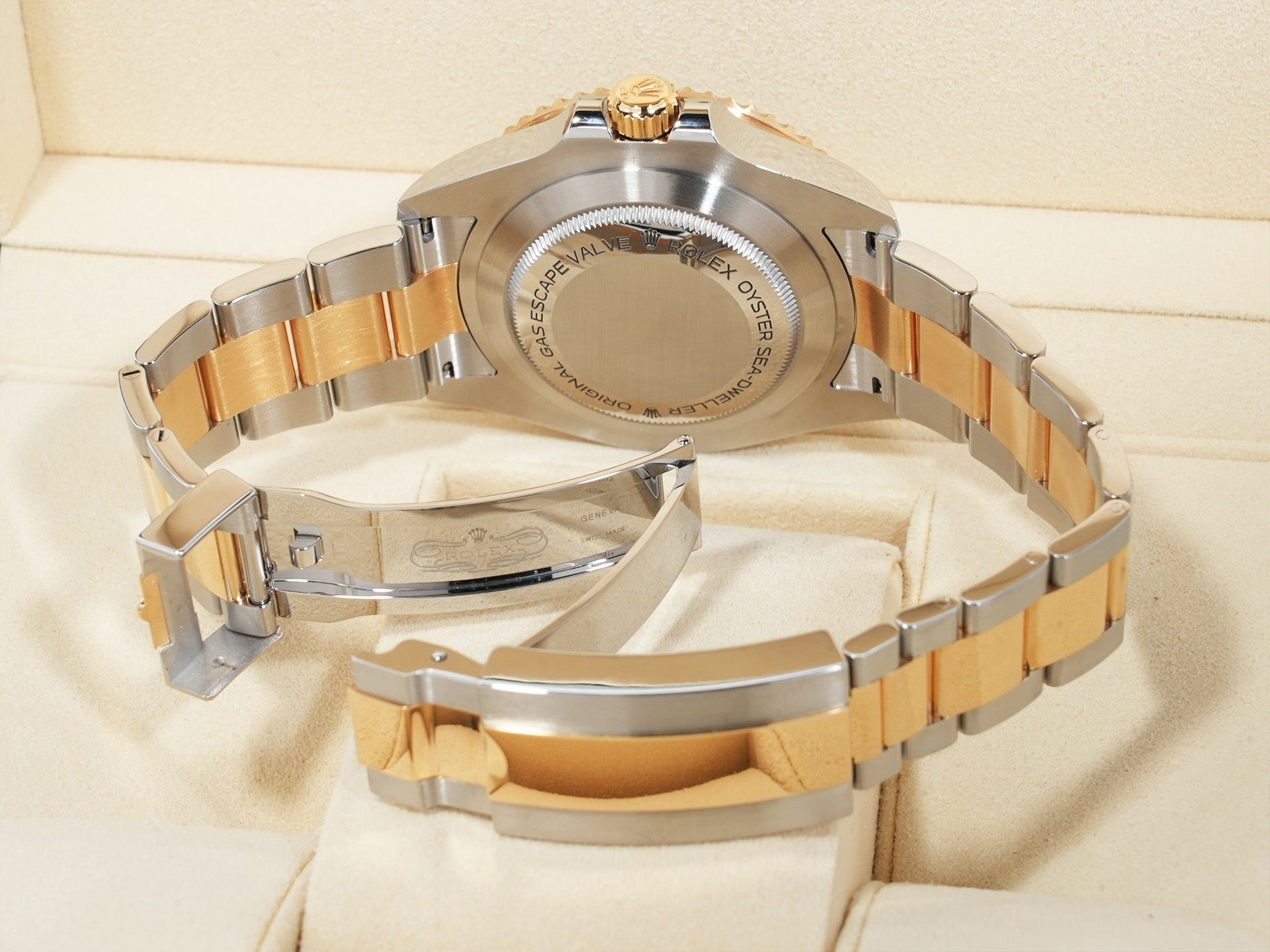 ロレックス シードゥエラー Ref.126603 ステンレススチール/イエローゴールド ブラック文字盤 美品 nr754xch