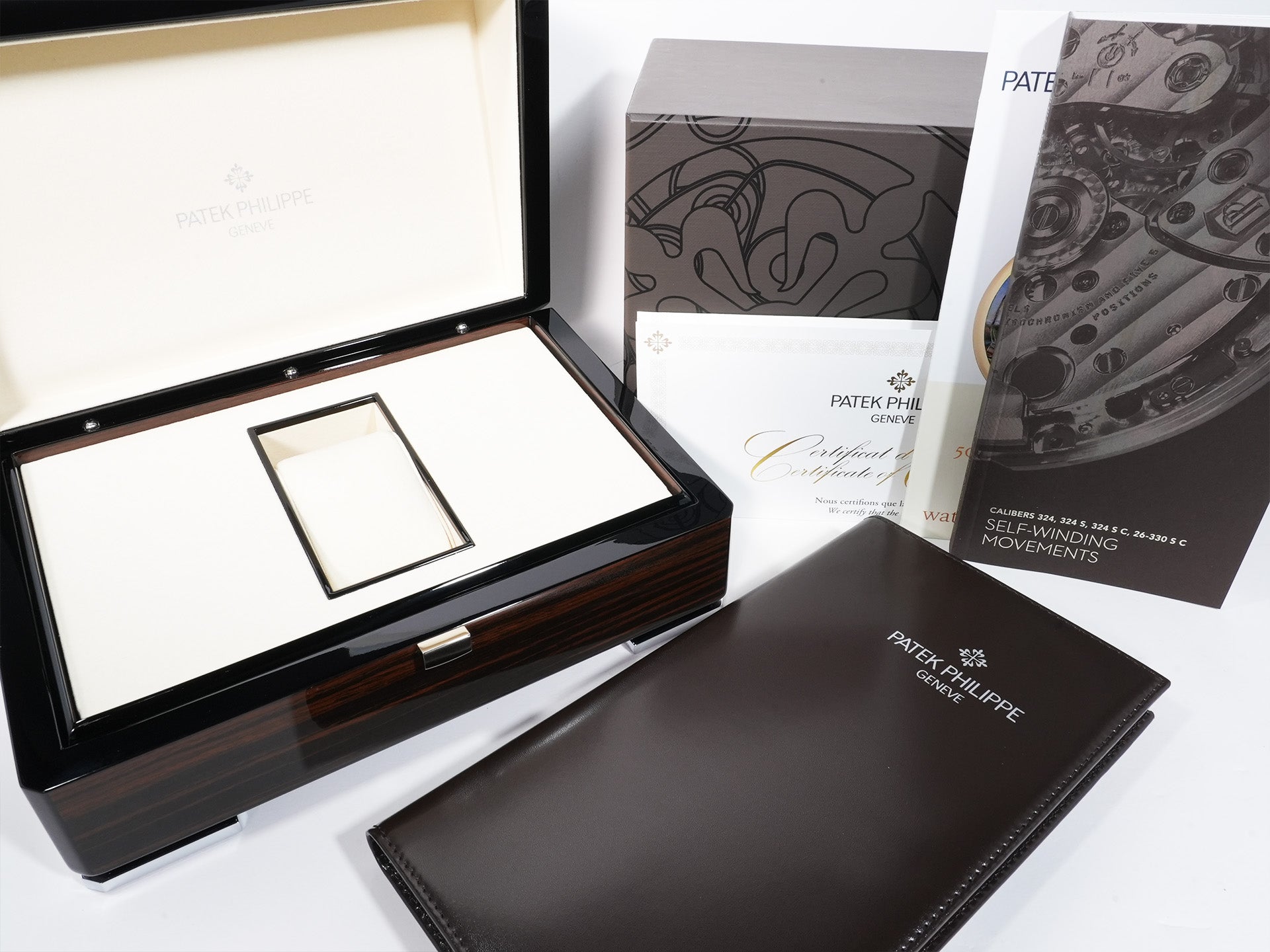 パテックフィリップ カラトラバ Ref.5227R-001 ローズゴールド アイボリー文字盤 美品 yuvr8crw