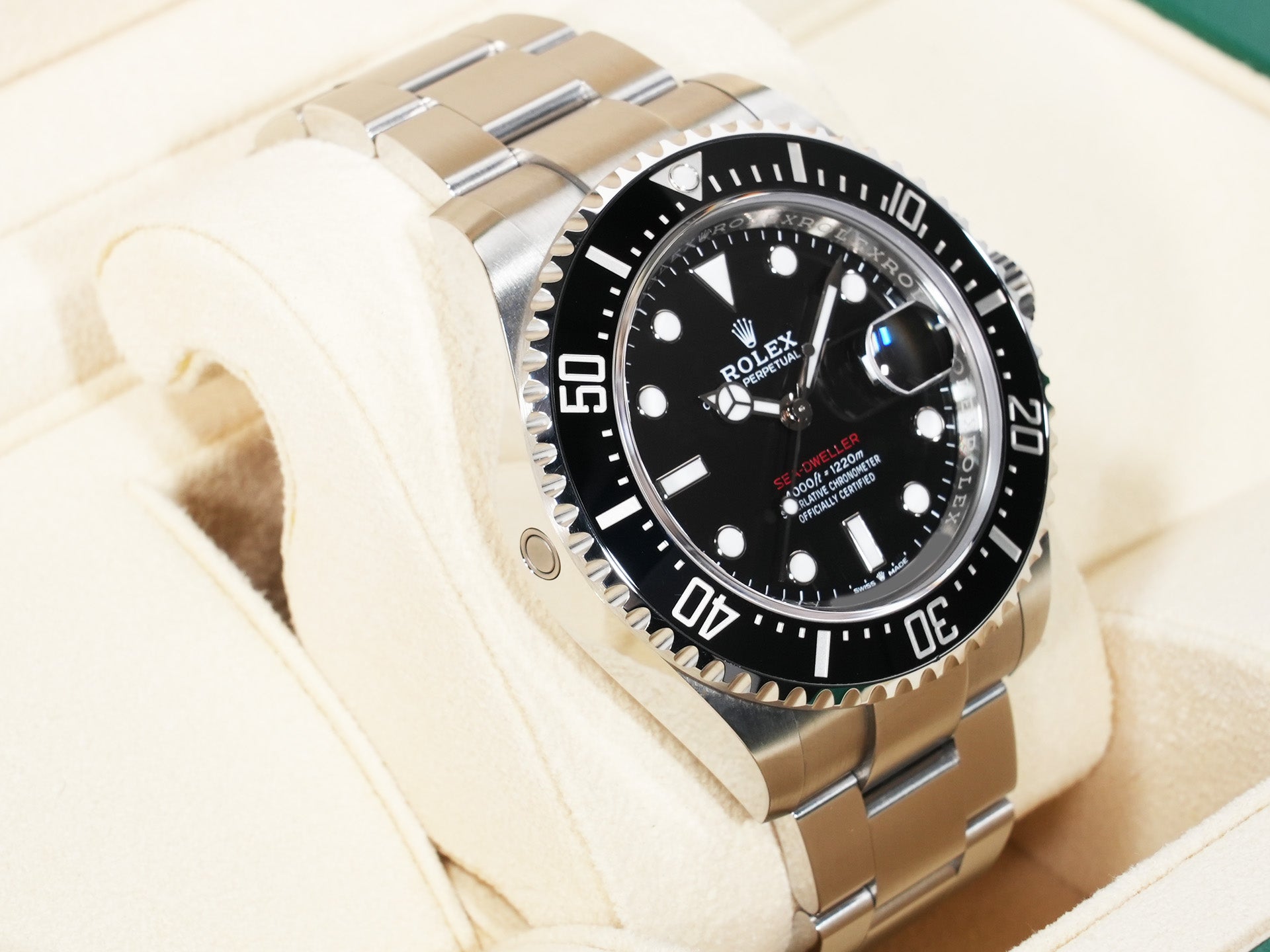 ロレックス シードゥエラー Ref.126600 ステンレススチール ブラック文字盤 中古 g38amky6