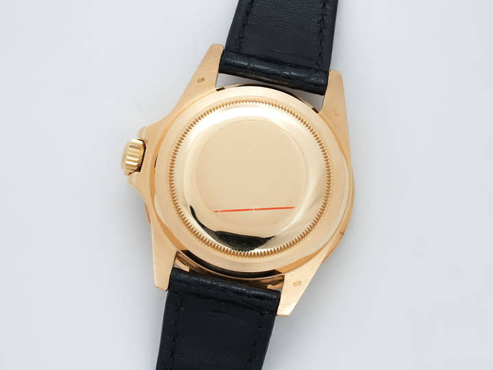 ロレックス サブマリーナー デイト Ref.1680/8 イエローゴールド ブラック文字盤 中古 w9qsbj9e