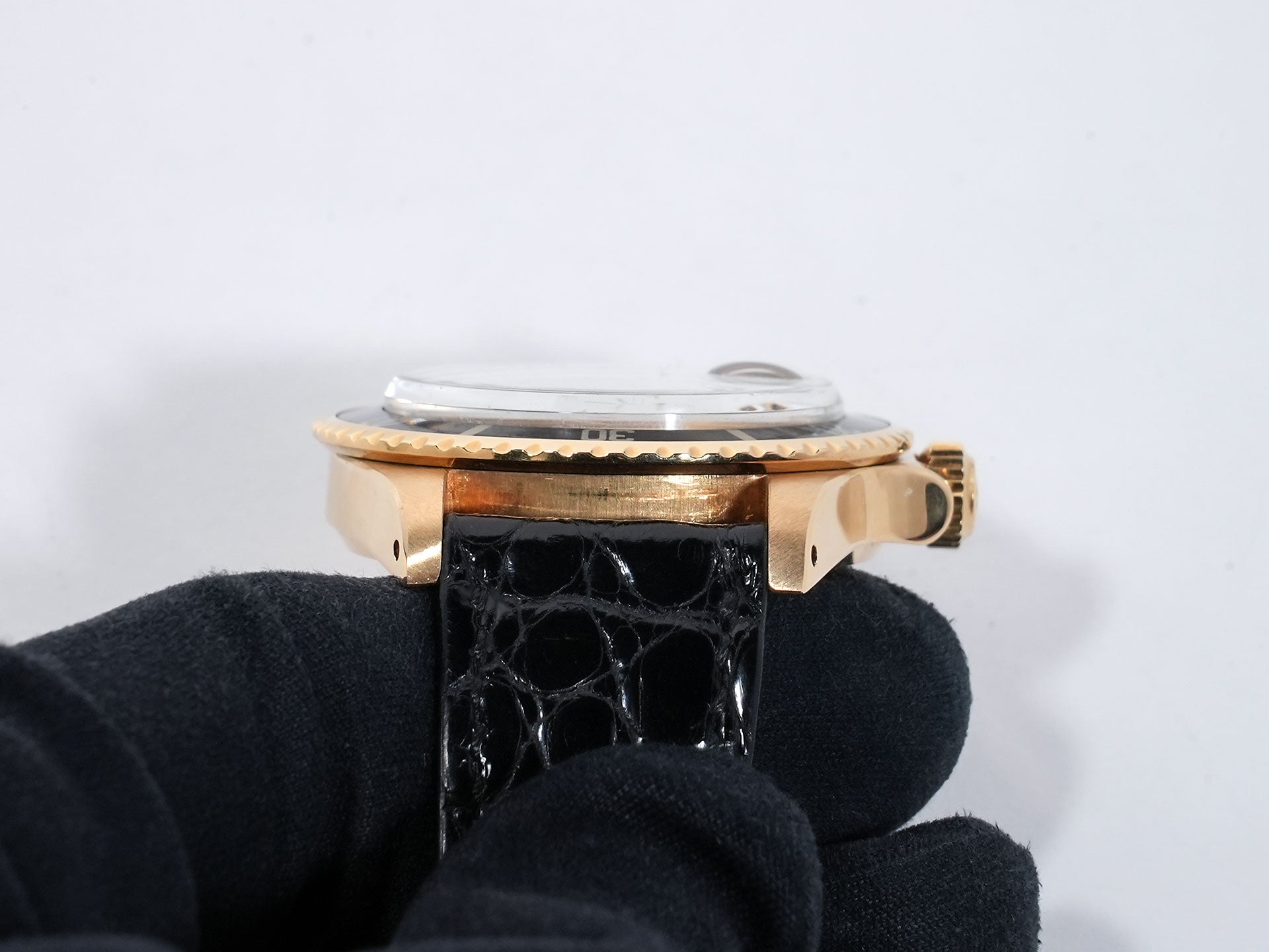 ロレックス サブマリーナー デイト Ref.1680/8 イエローゴールド ブラック文字盤 中古 w9qsbj9e