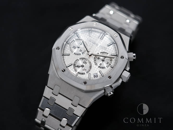 オーデマピゲ ロイヤルオーク クロノグラフ 50周年記念 Ref.26240ST.OO.1320ST.03 ステンレススチール シルバー文字盤 中古 ybm6evpa